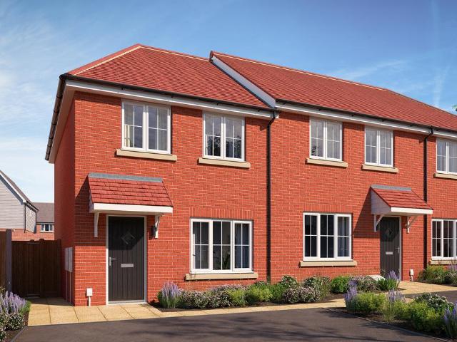 2 bedroom end of terrace house for sale