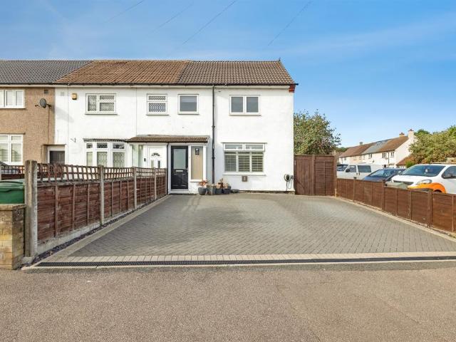2 bedroom end of terrace house for sale