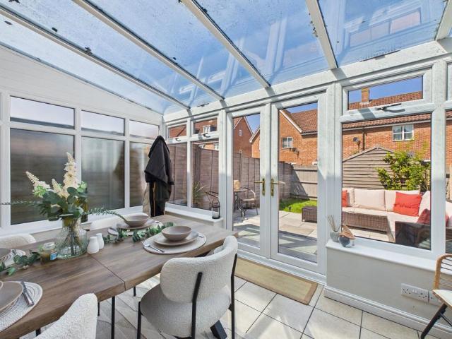2 bedroom end of terrace house for sale