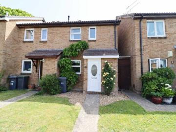 2 bedroom end of terrace house for sale