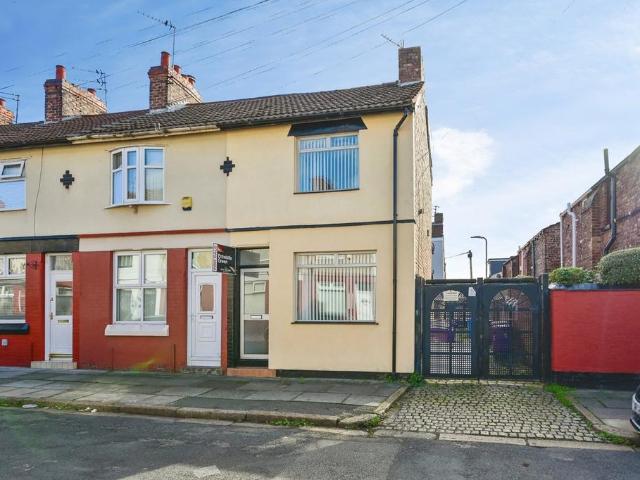 2 bedroom end of terrace house for sale
