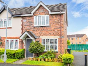 2 bedroom end of terrace house for sale
