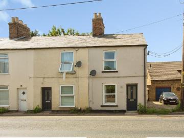 2 bedroom end of terrace house for sale