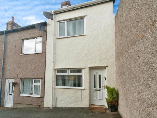 2 bedroom end of terrace house for sale