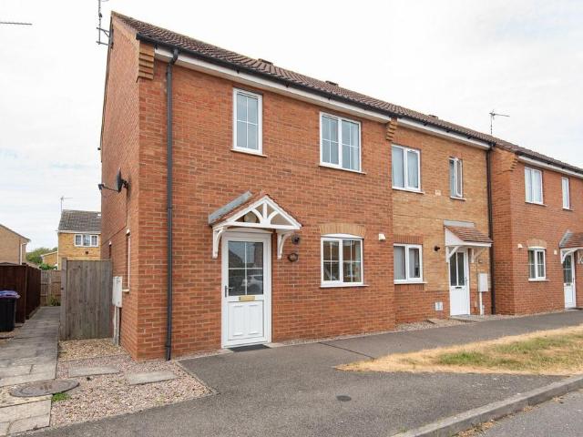 2 bedroom end of terrace house for sale