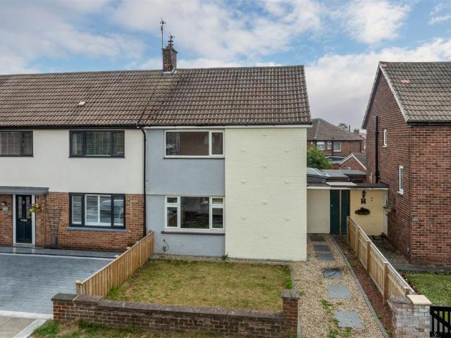 2 bedroom end of terrace house for sale