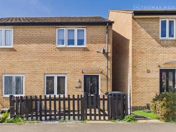 2 bedroom end of terrace house for sale
