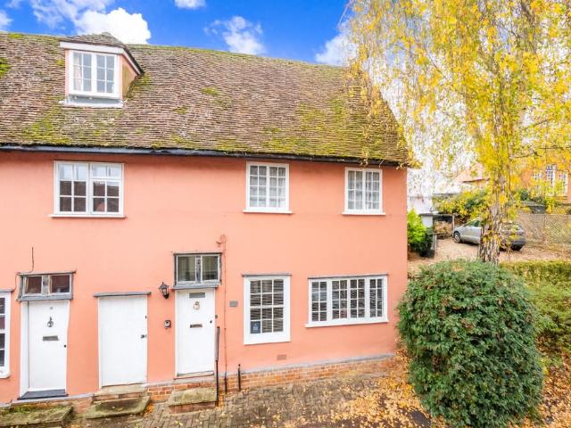 2 bedroom end of terrace house for sale