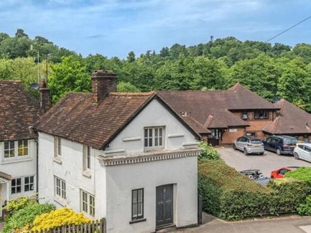 2 Bedroom End Of Terrace House For Sale In Godalming