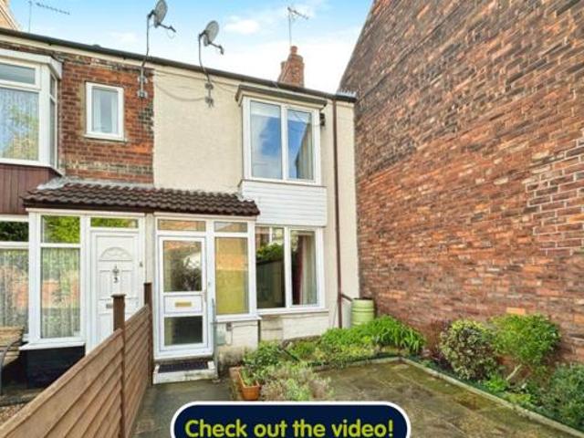 2 Bedroom End Of Terrace House For Sale In Perth Street, Hull