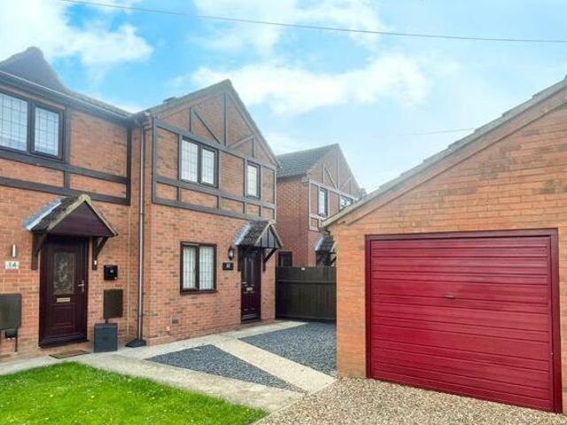 2 Bedroom End Of Terrace House For Sale In Wisbech, Cambs