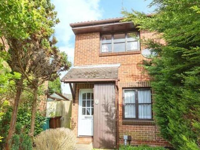 2 Bedroom End Of Terrace House For Sale In Tunbridge Wells, Kent