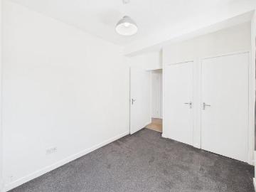 2 bedroom end of terrace house to rent