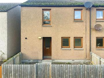 2 bedroom end of terrace house to rent