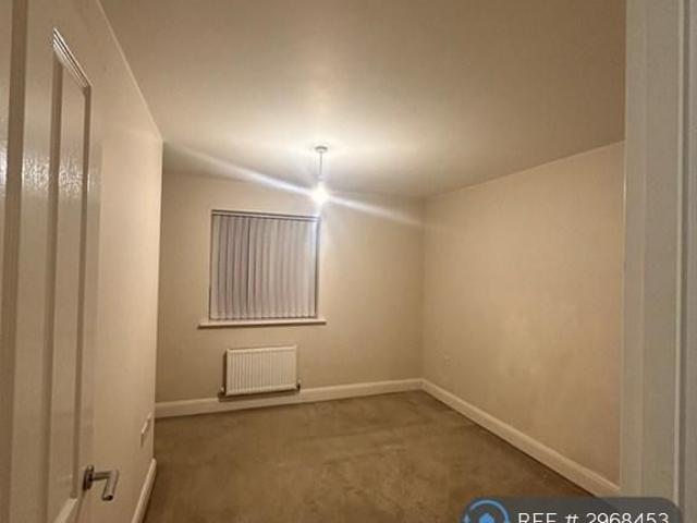 2 bedroom end of terrace house to rent