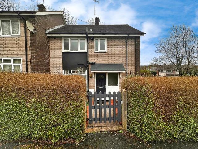 2 bedroom end of terrace house to rent