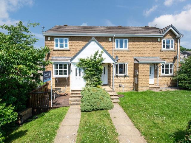 2 bedroom end of terrace house to rent