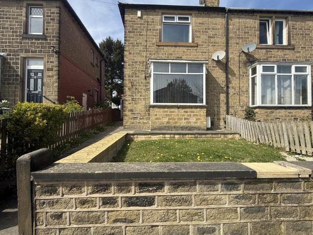 2 bedroom end of terrace house to rent