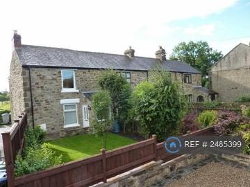 2 bedroom end of terrace house to rent