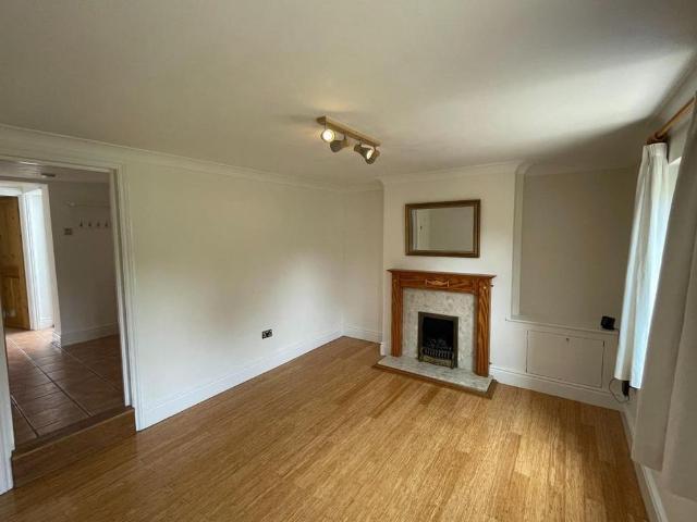 2 bedroom end of terrace house to rent
