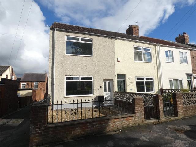 2 bedroom end of terrace house to rent