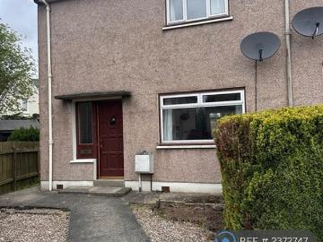 2 bedroom end of terrace house to rent