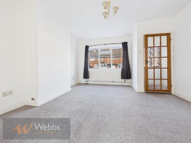 2 bedroom end of terrace house to rent