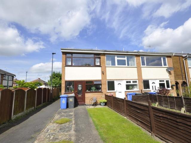 2 bedroom end of terrace house to rent