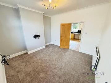 2 bedroom end of terrace house to rent