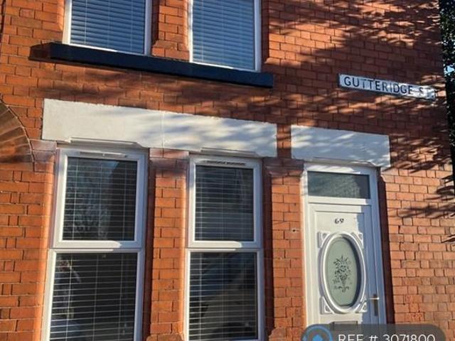 2 bedroom end of terrace house to rent