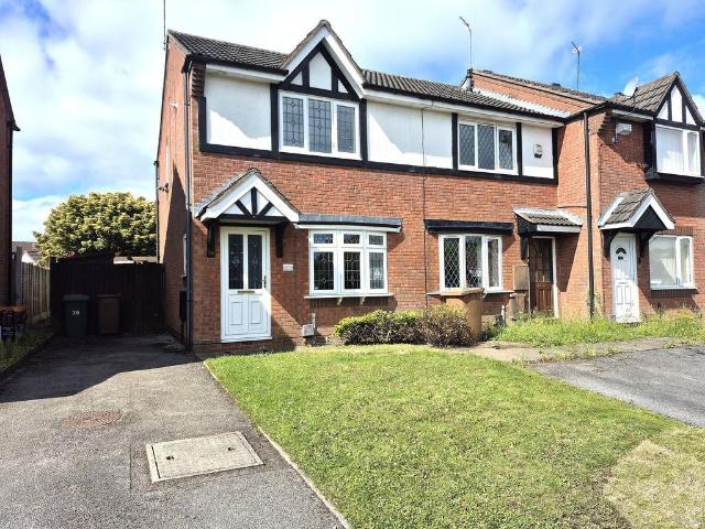 2 bedroom end of terrace house to rent
