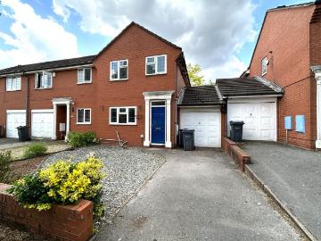 2 bedroom end of terrace house to rent