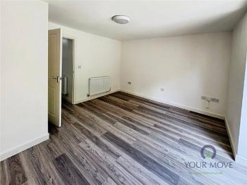 2 bedroom end of terrace house to rent