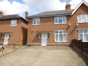 2 bedroom end of terrace house to rent