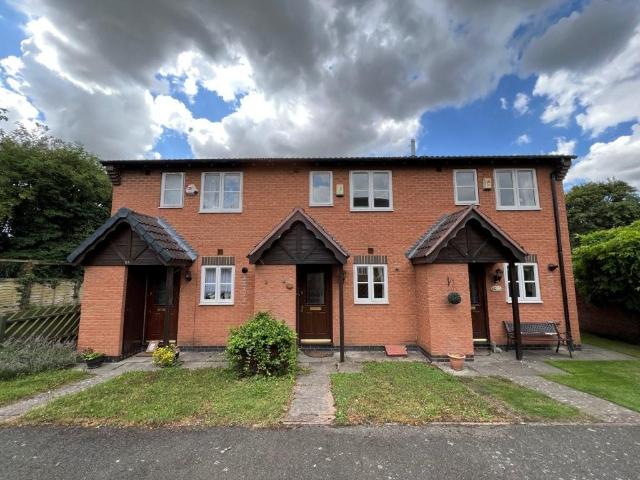 2 bedroom end of terrace house to rent