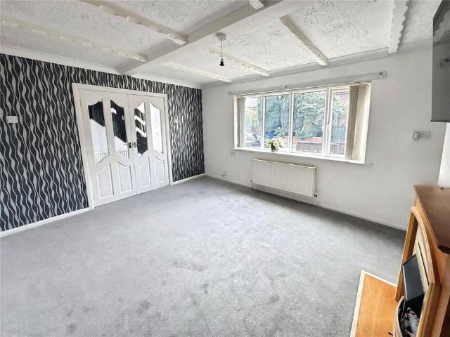 2 bedroom end of terrace house to rent