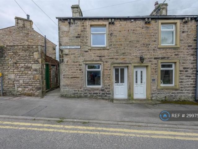 2 bedroom end of terrace house to rent