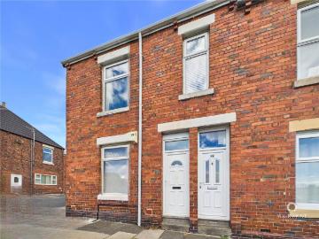 2 bedroom end of terrace house to rent