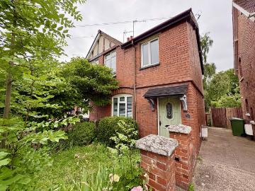 2 bedroom end of terrace house to rent