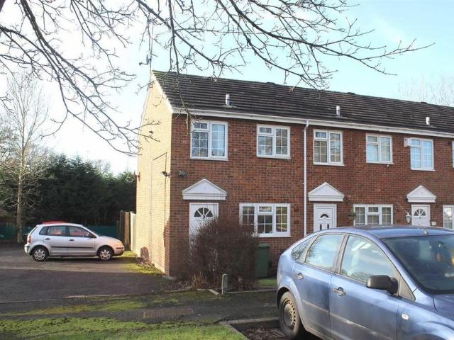 2 bedroom end of terrace house to rent