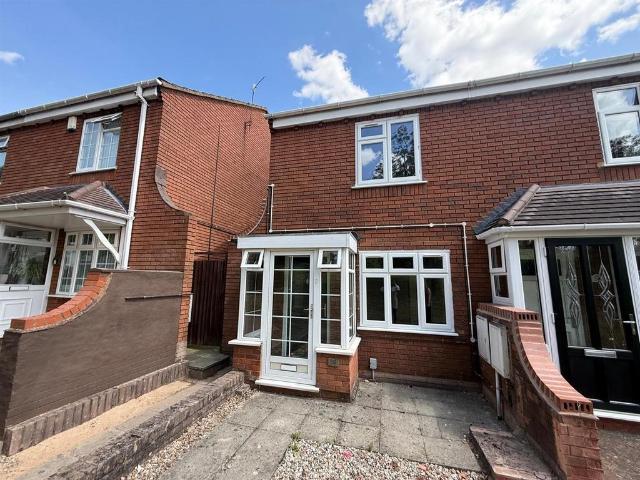 2 bedroom end of terrace house to rent