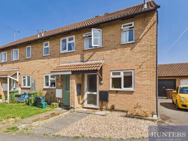 2 bedroom end of terrace house to rent