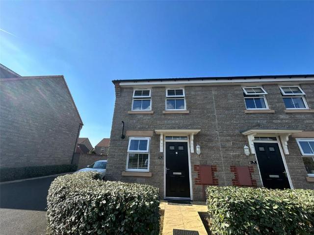 2 bedroom end of terrace house to rent