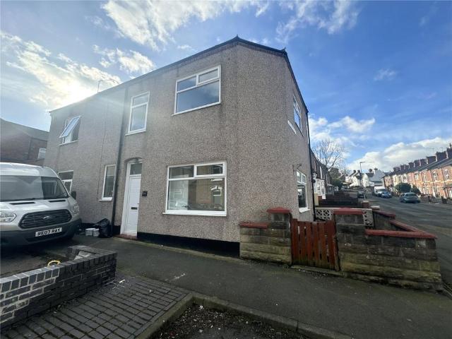 2 bedroom end of terrace house to rent