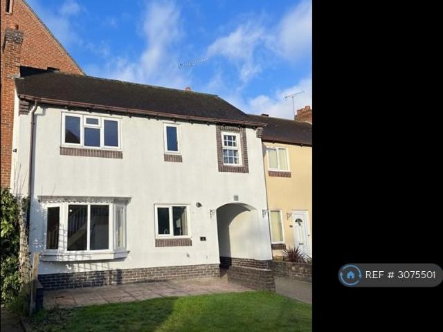 2 bedroom end of terrace house to rent