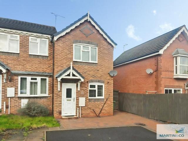 2 bedroom end of terrace house to rent