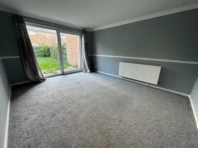 2 bedroom end of terrace house to rent