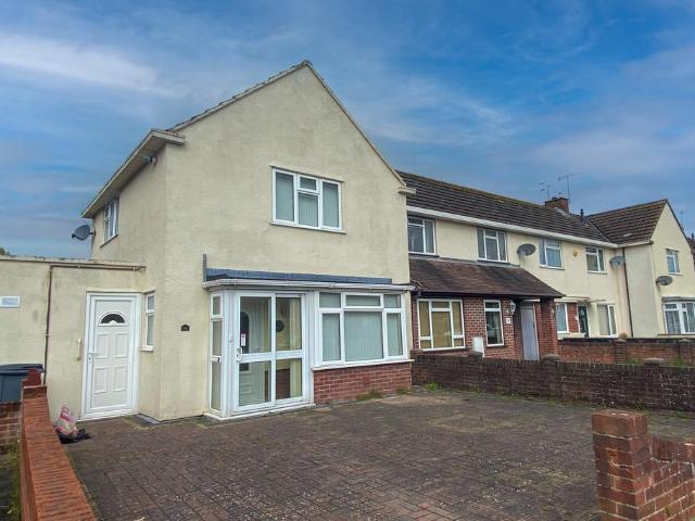 2 bedroom end of terrace house to rent