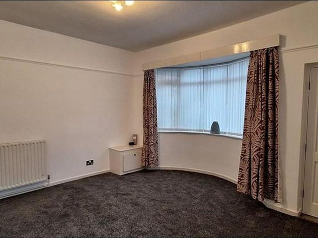 2 bedroom end of terrace house to rent