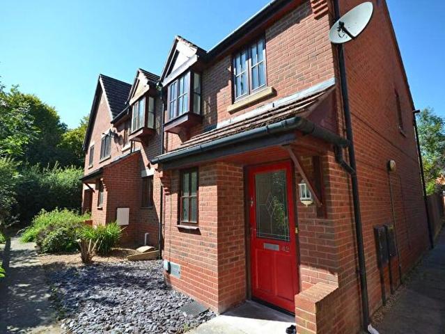 2 Bedroom End Of Terrace House To Rent In Babylon Grove, Westcroft, Milton Keynes, Buckinghamshire, MK4